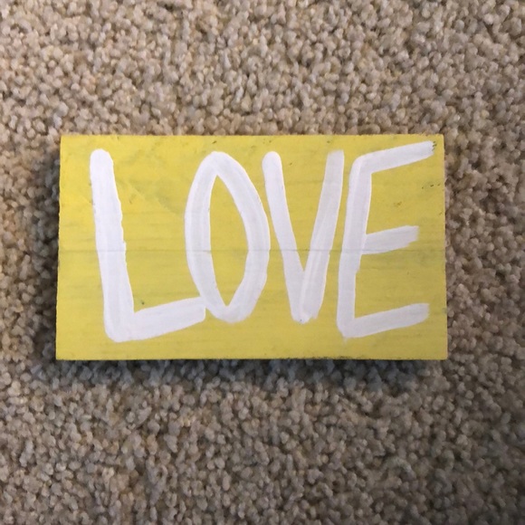 love plank - Picture 1 of 1